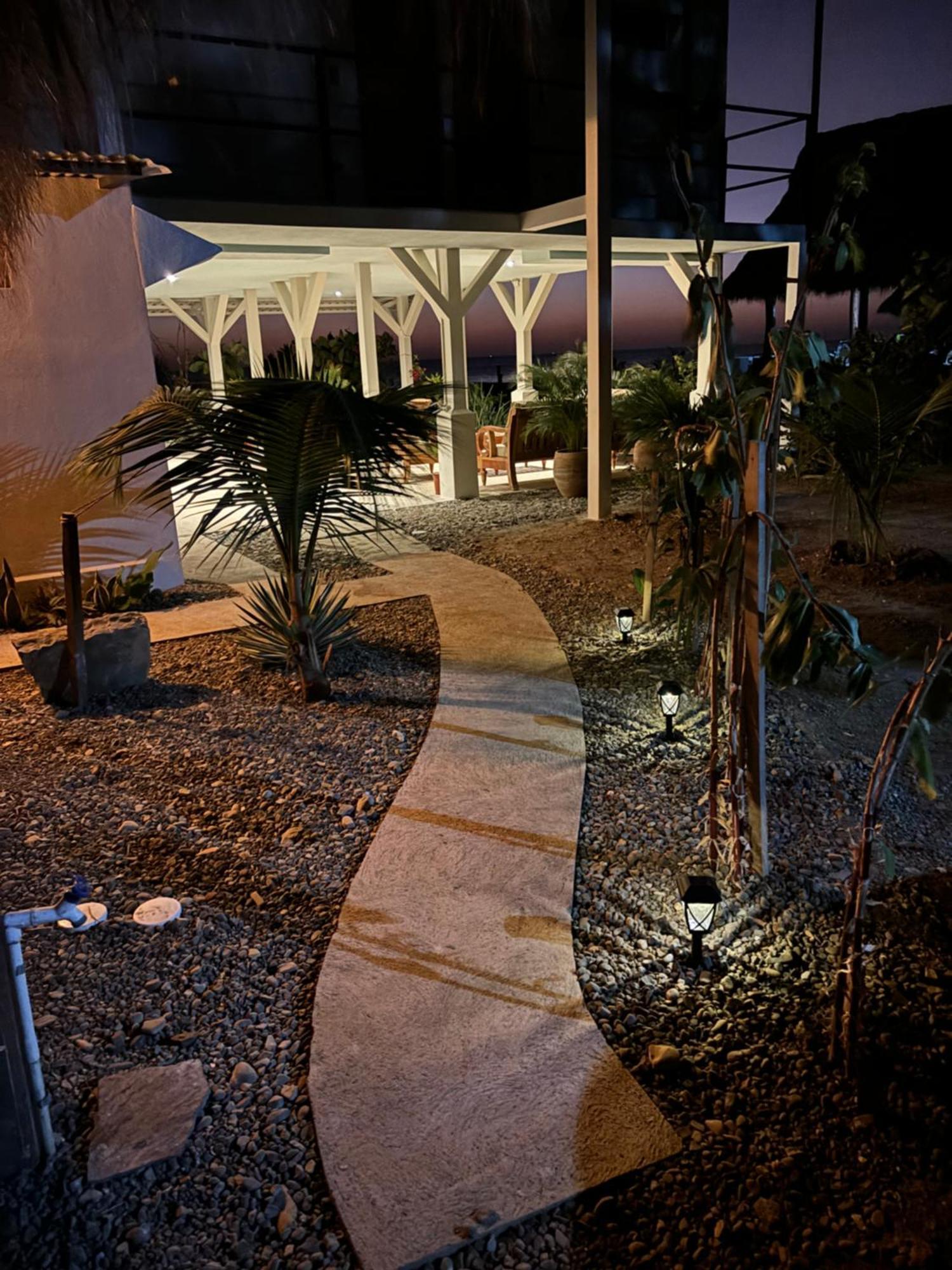 פופויו Stella Mar Oceanfront Hotel מראה חיצוני תמונה