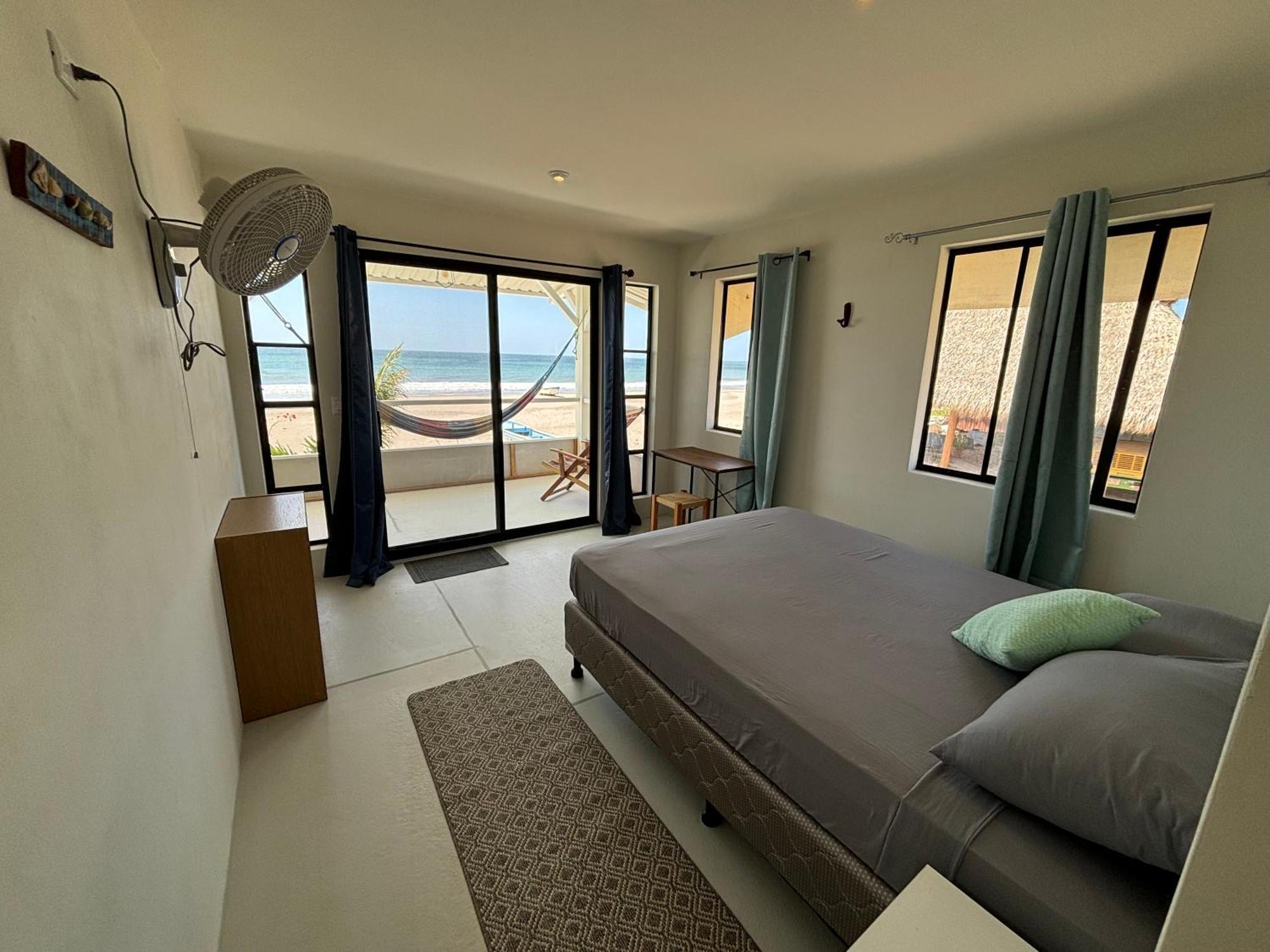 פופויו Stella Mar Oceanfront Hotel מראה חיצוני תמונה