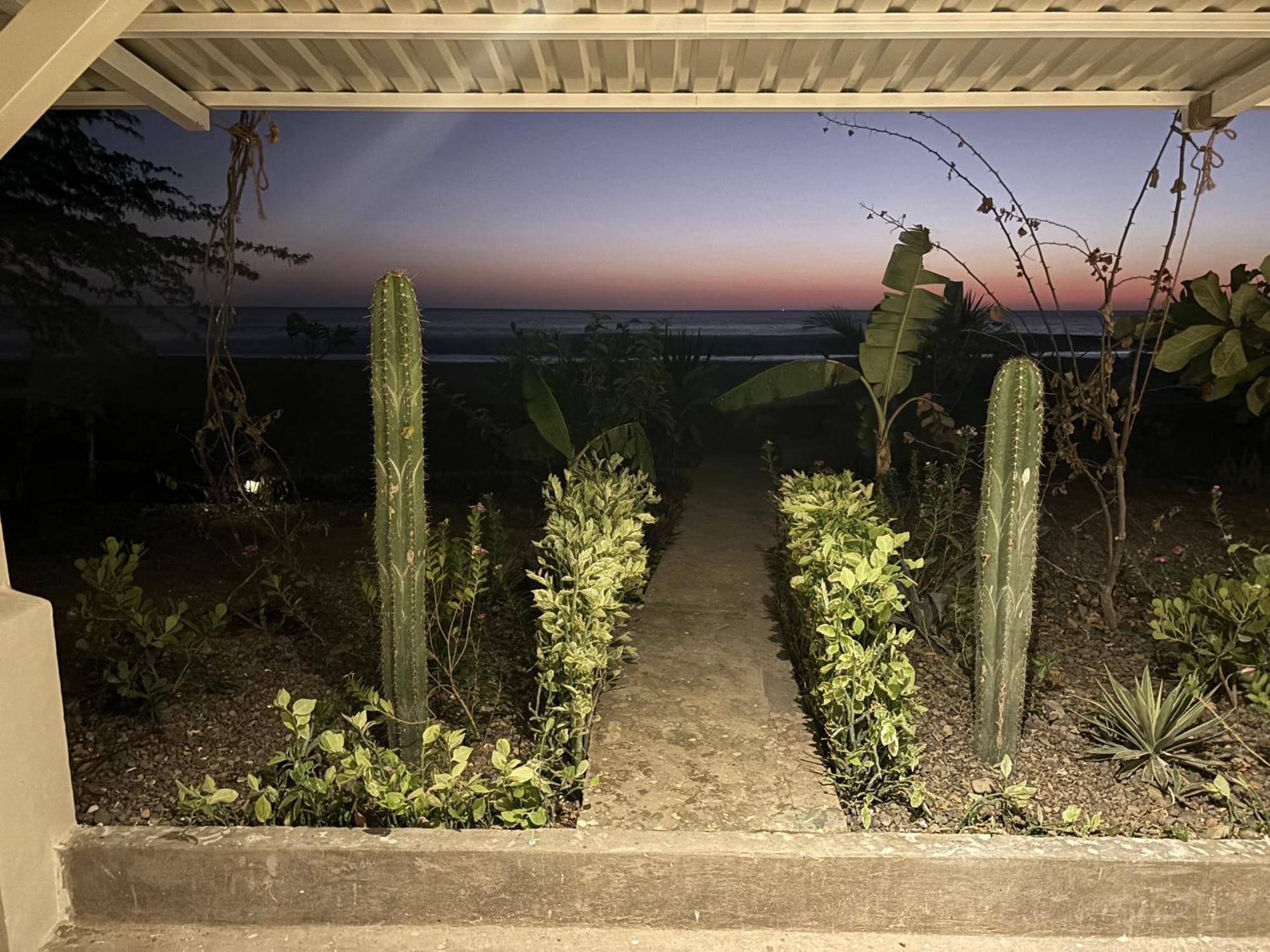 פופויו Stella Mar Oceanfront Hotel מראה חיצוני תמונה